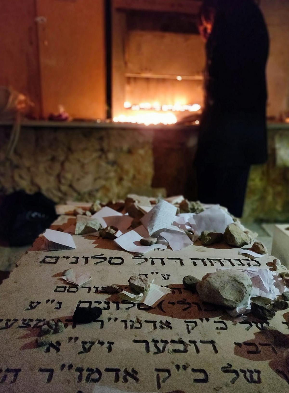Hundreds attend 131st memorial for Chabad Hebron matriarch Menucha Rochel Slonim