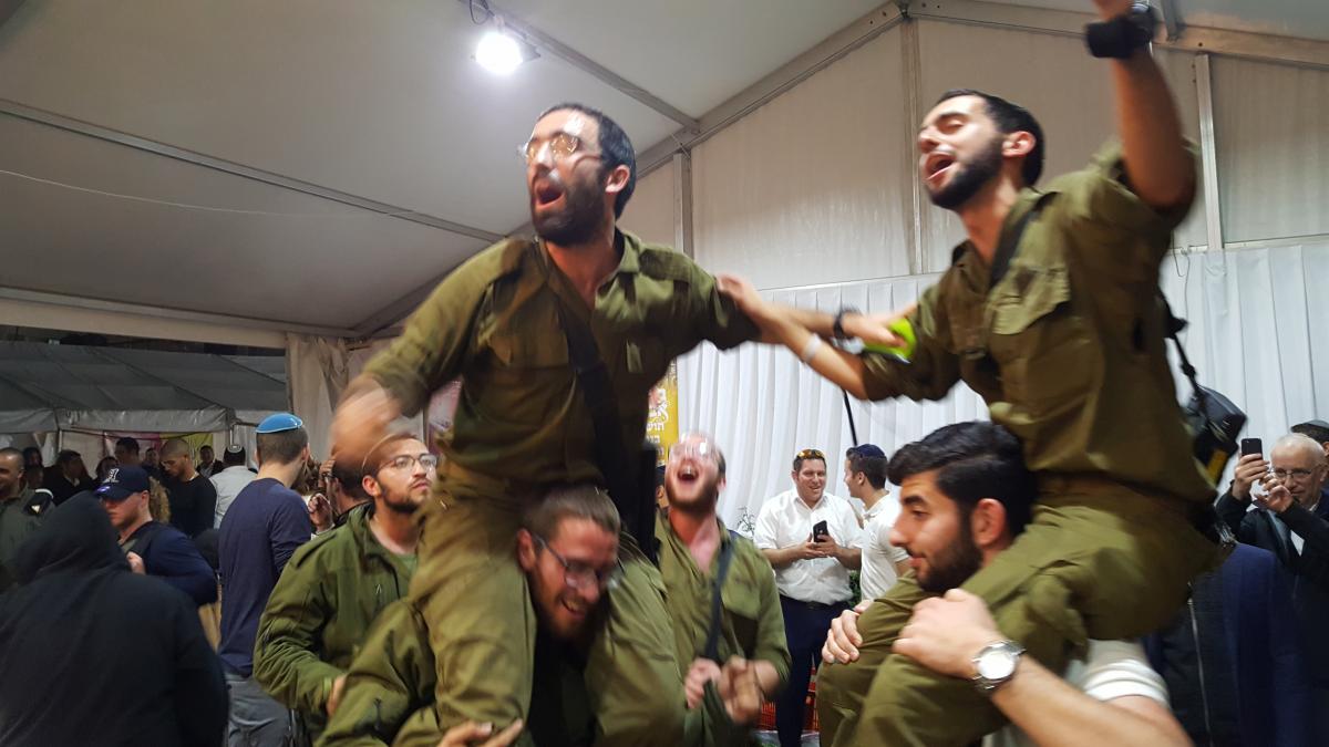 New record for Shabbat Hebron – 45,000 enjoy historic city