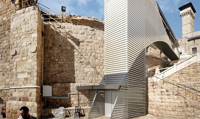 Machpela Wheelchair Access Clears Latest Hurdle