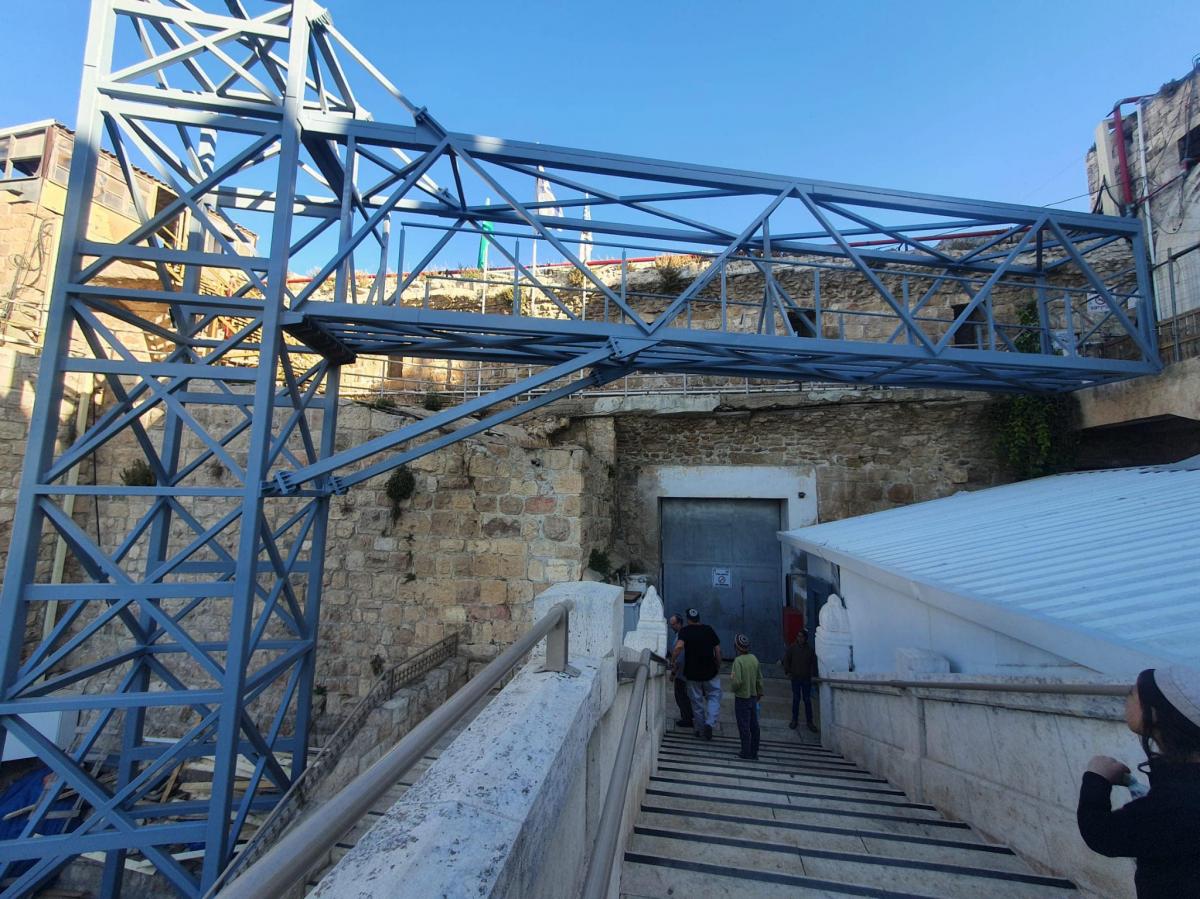 Machpela Wheelchair Access Project Begins