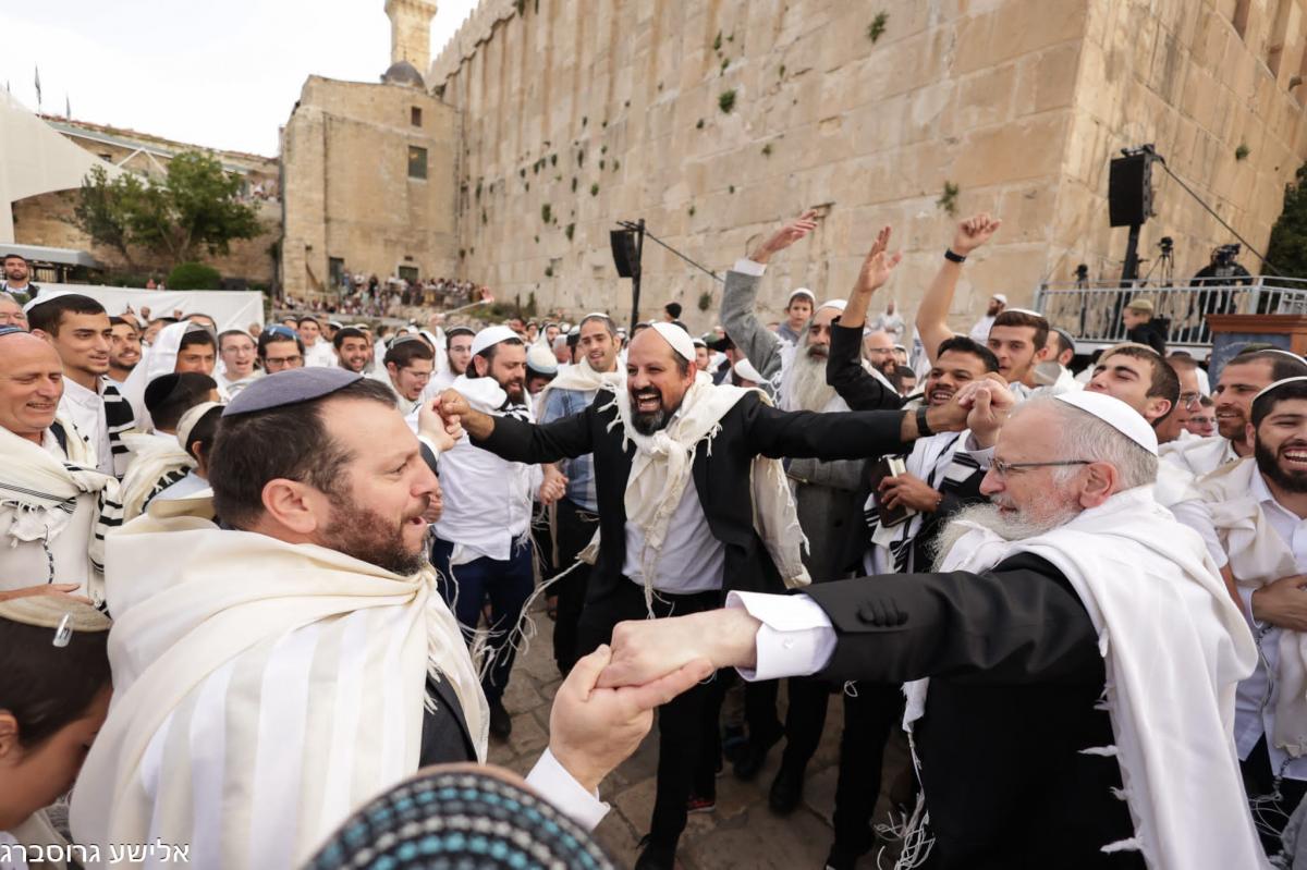 Passover in Hebron 2023